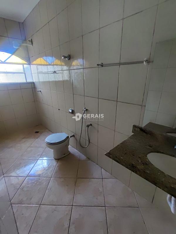 Casa para aluguel no LP PEREIRA: 09 - BANHO SUÍTE