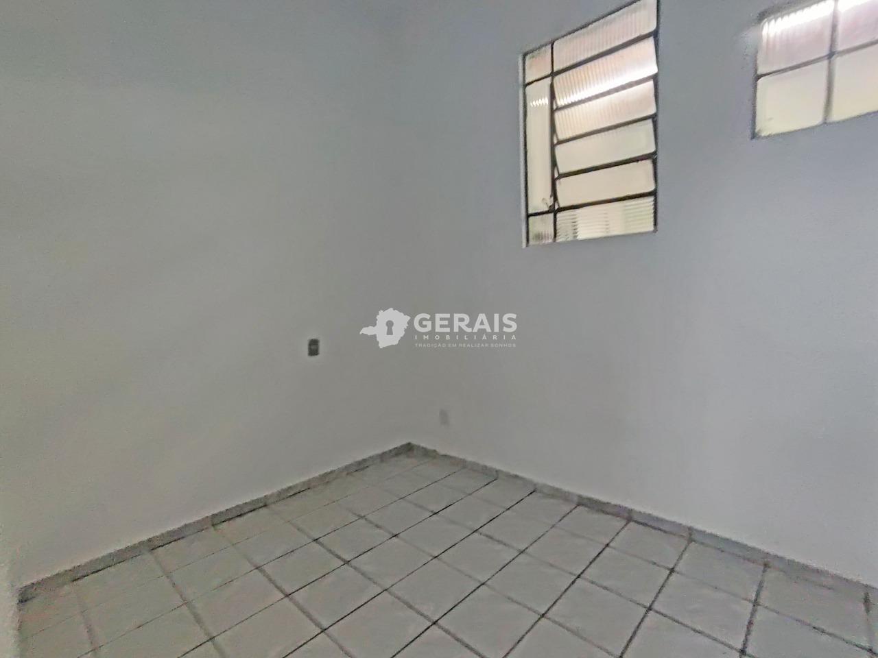 Casa para aluguel no CENTRO: 07 - QUARTO 03