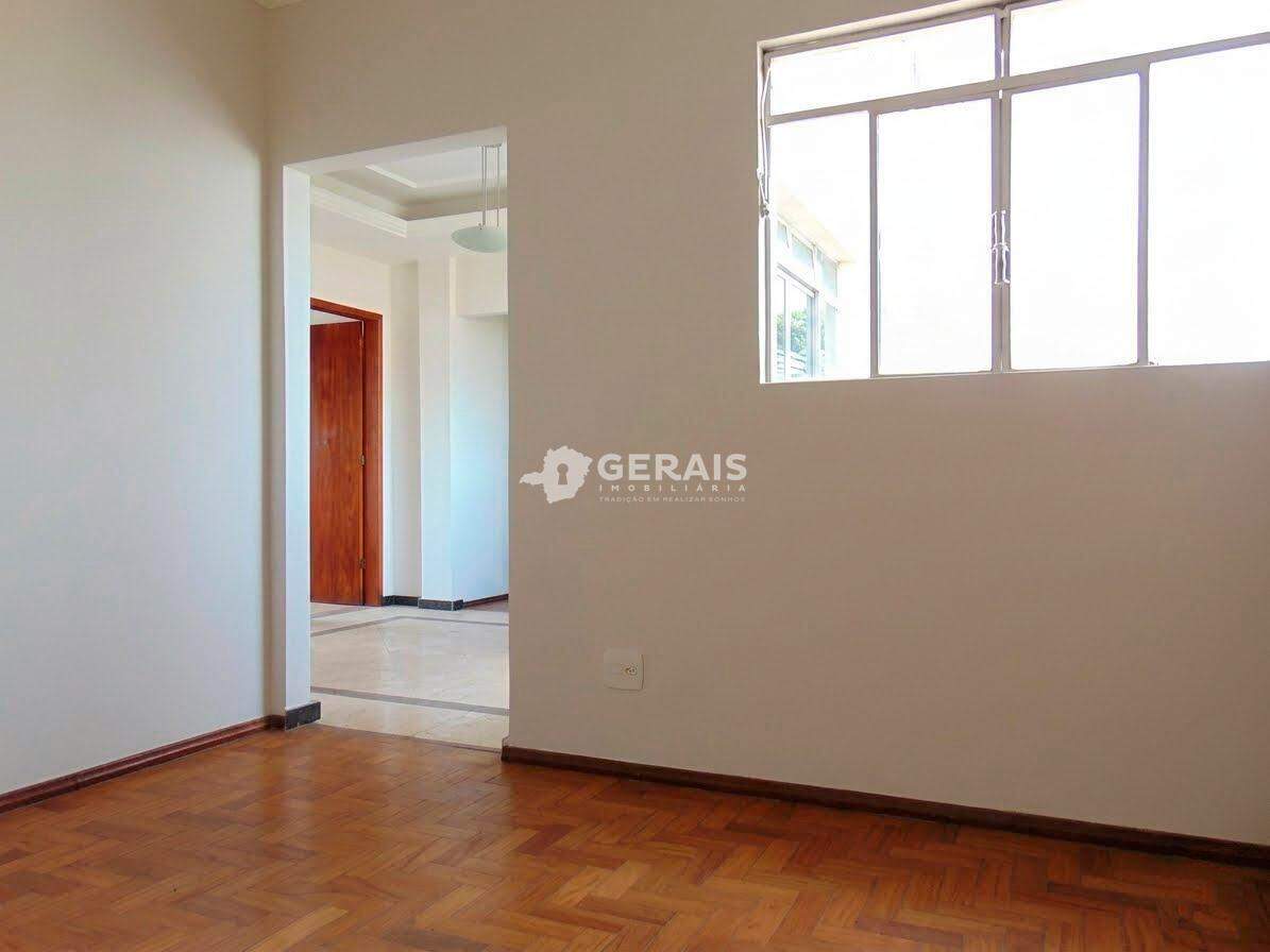Apartamento à venda no PORTO VELHO: 04 - SALA