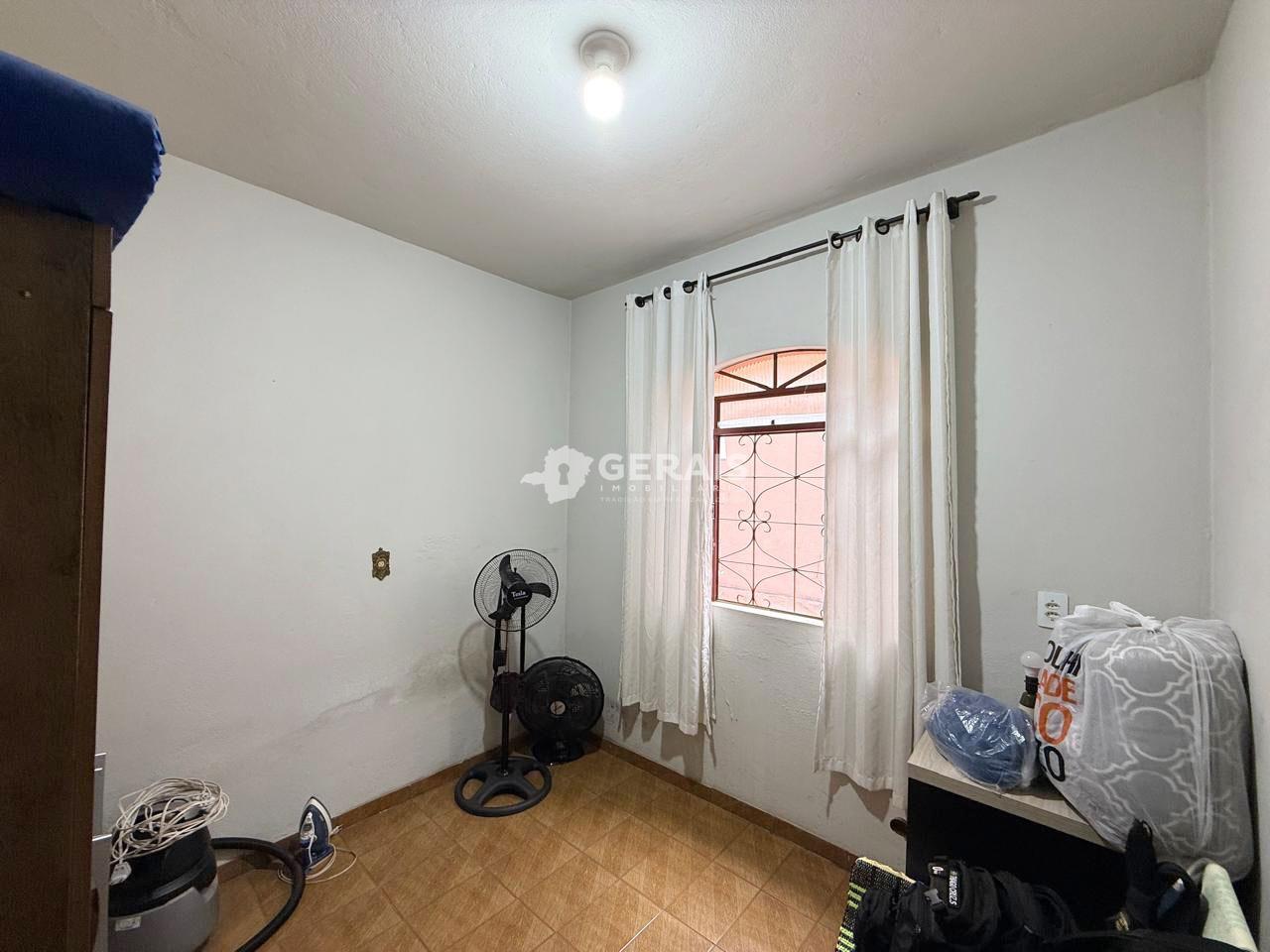 Casa à venda no MANOEL VALINHAS: 09- QUARTO 02