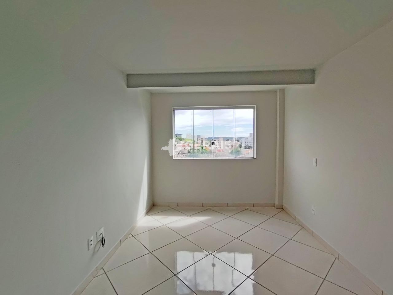 Apartamento para aluguel no BOM PASTOR: 05- QUARTO SUÍTE