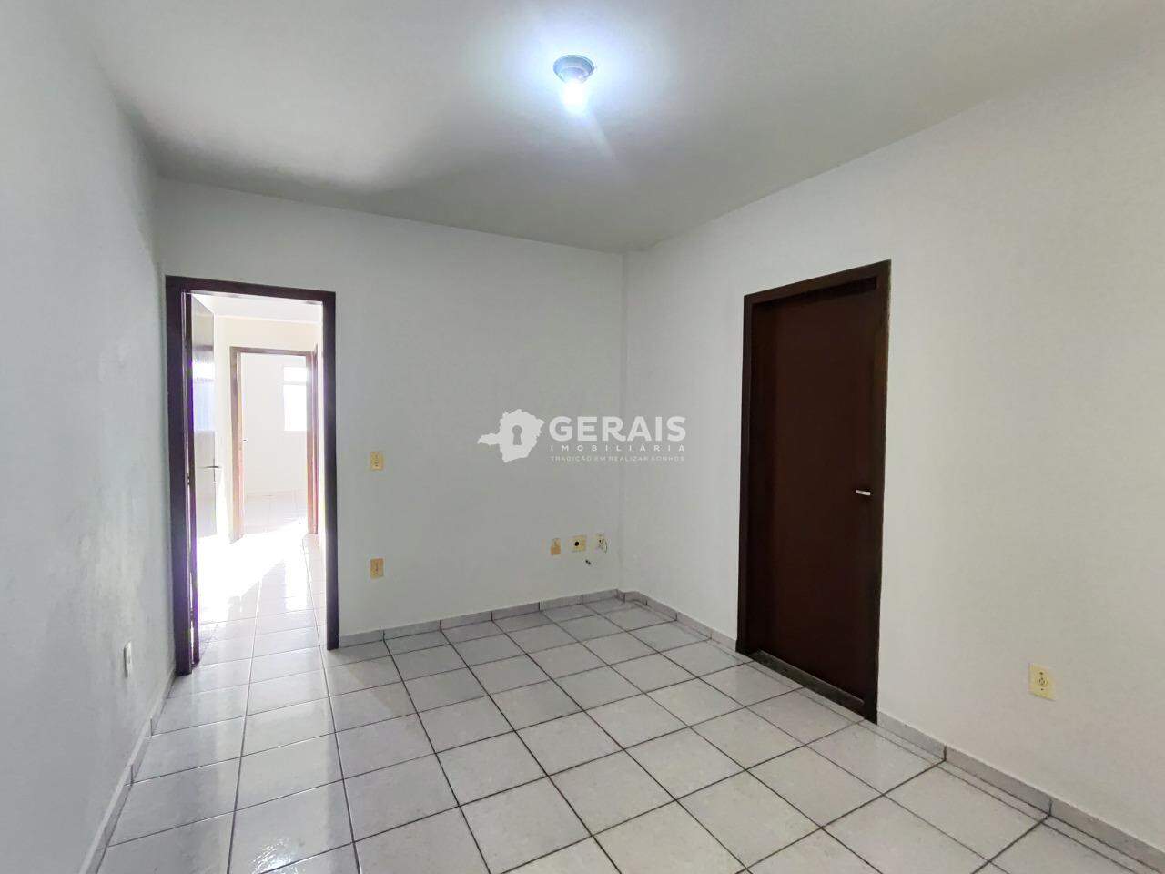 Apartamento para aluguel no PORTO VELHO: 03- SALA