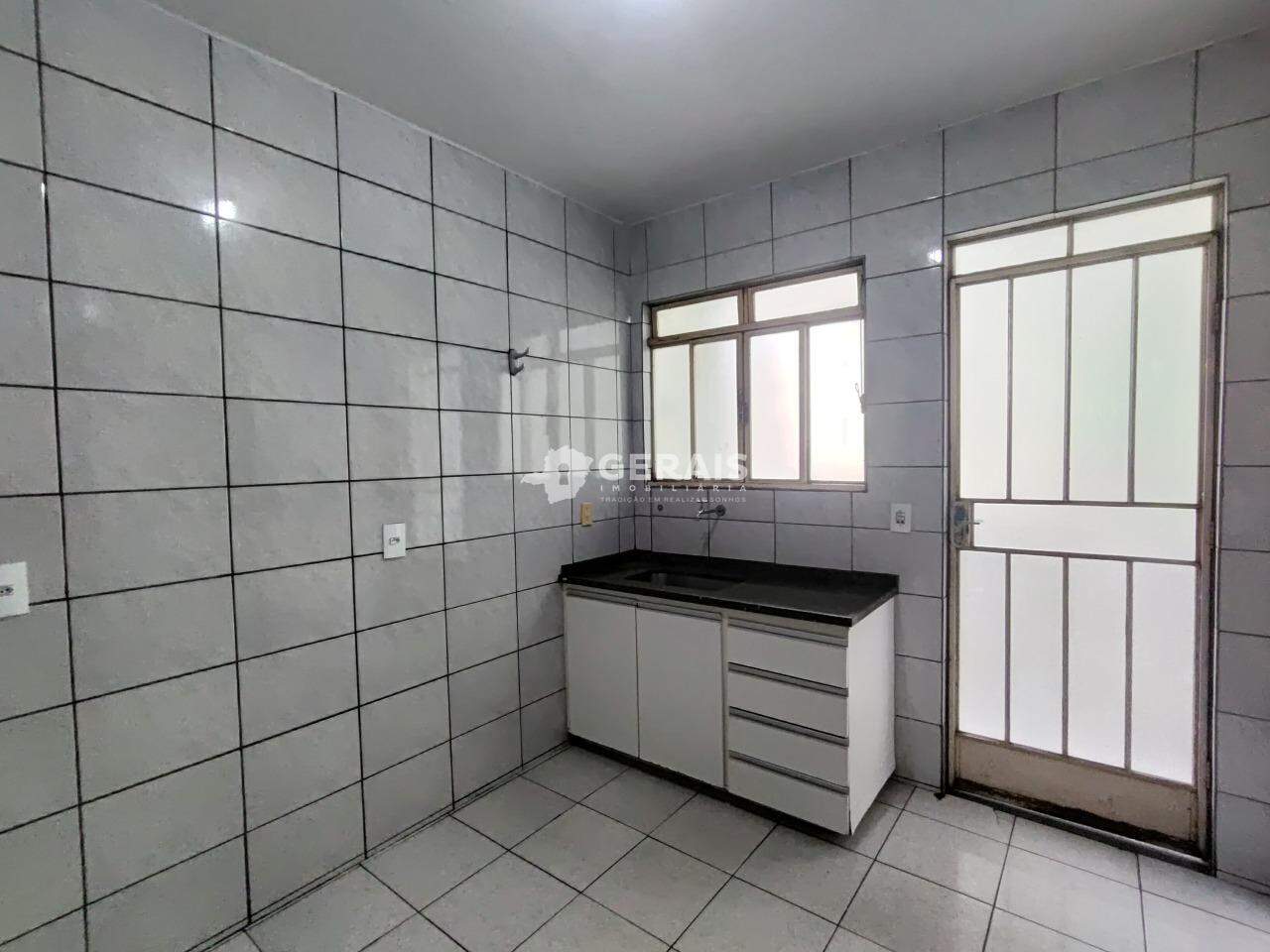 Apartamento para aluguel no PORTO VELHO: 09- COZINHA