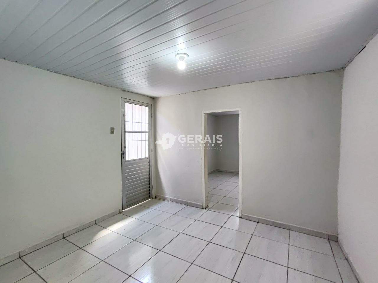 Barracão para aluguel no CENTRO: 03 - SALA