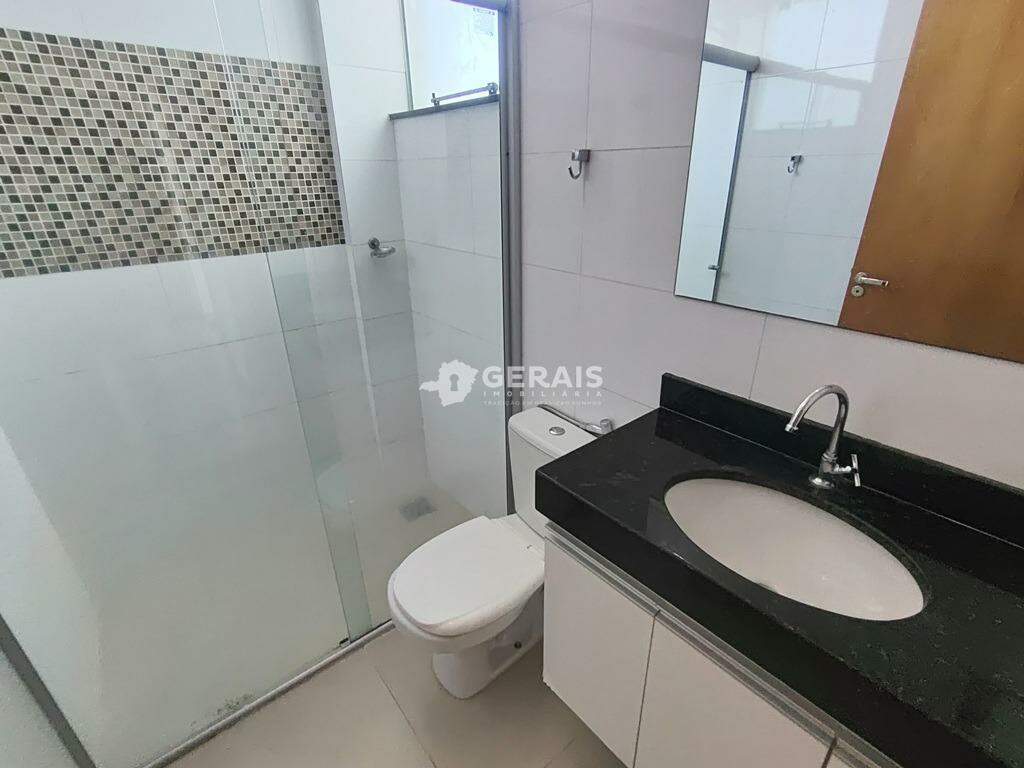 Apartamento para aluguel no BELA VISTA: 09 - BANHO SOCIAL