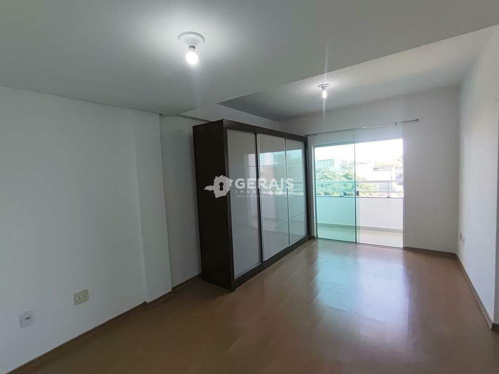 Apartamento para aluguel no BELA VISTA: 04 - QUARTO SUÍTE