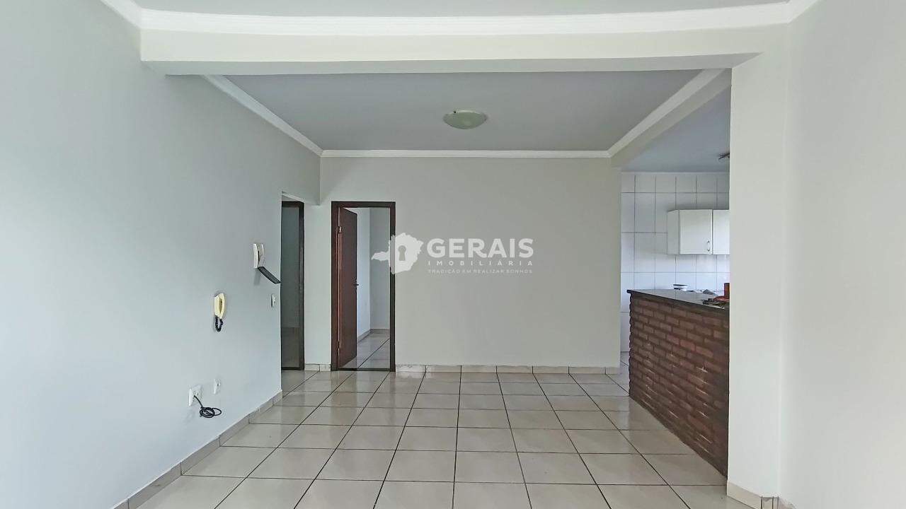 Apartamento para aluguel no PLANALTO: 03 - SALA