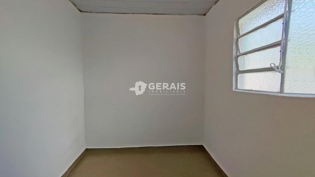 Casa para aluguel no CENTRO: 06- QUARTO 02