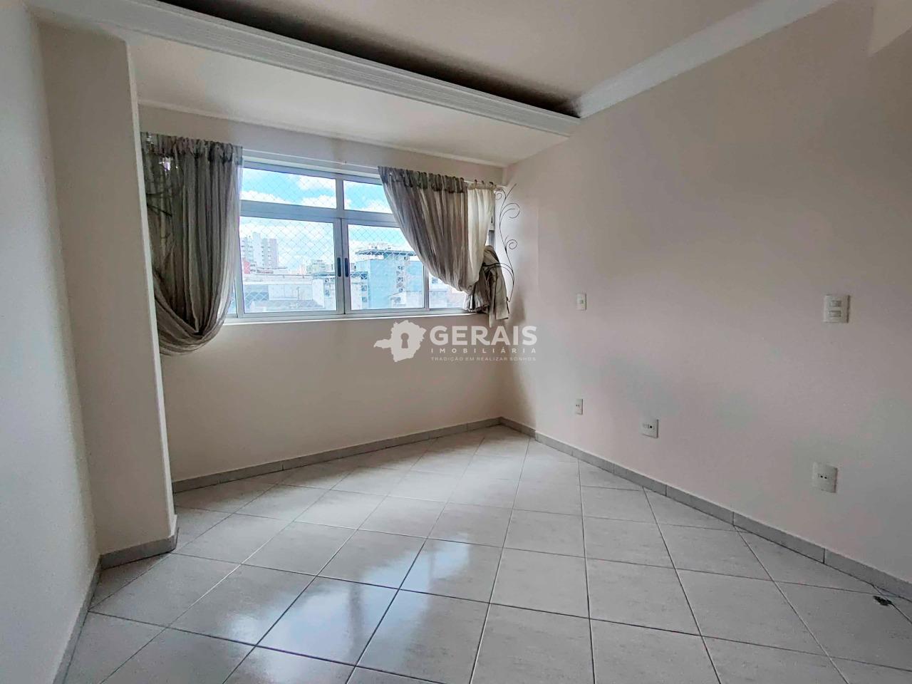 Apartamento para aluguel no CENTRO: 03- QUARTO 01