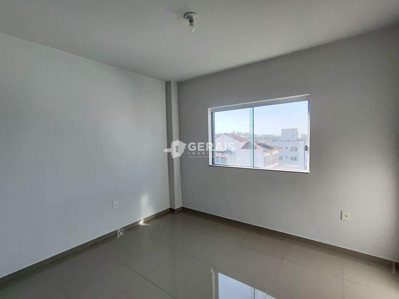 Apartamento para aluguel no SANTO ANTÔNIO: 06- QUARTO 02