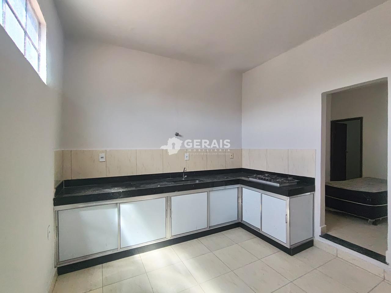 Barracão para aluguel no REALENGO: 06 - COZINHA