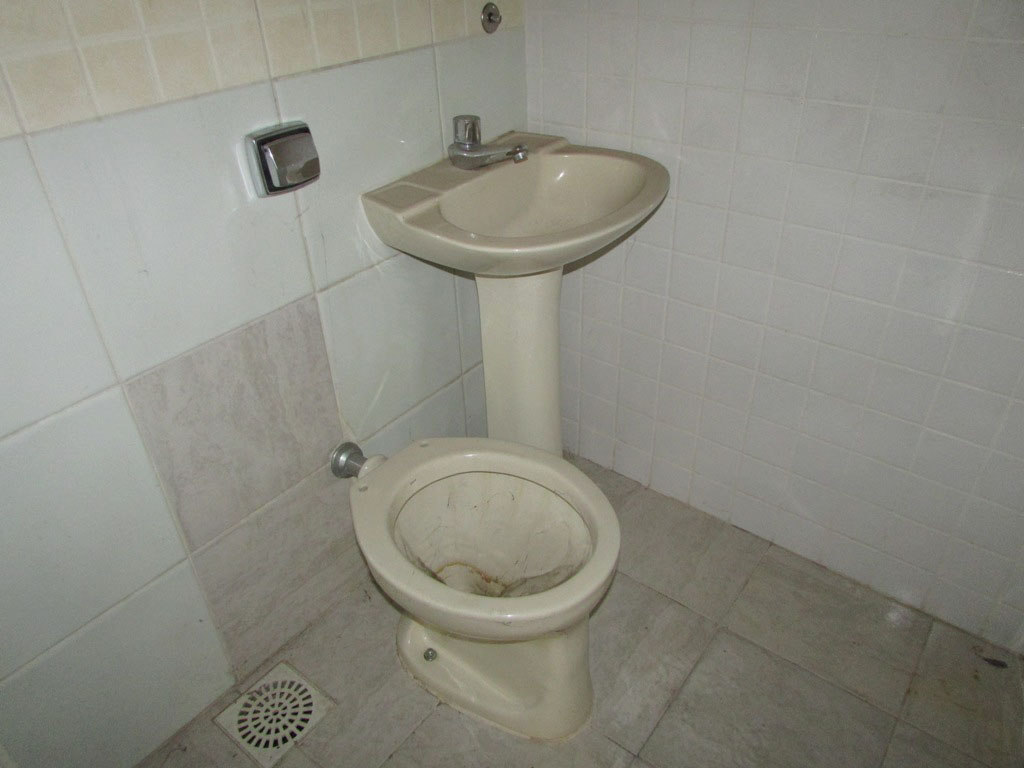 Loja para aluguel no SANTO ANTÔNIO: 05 - BANHEIRO