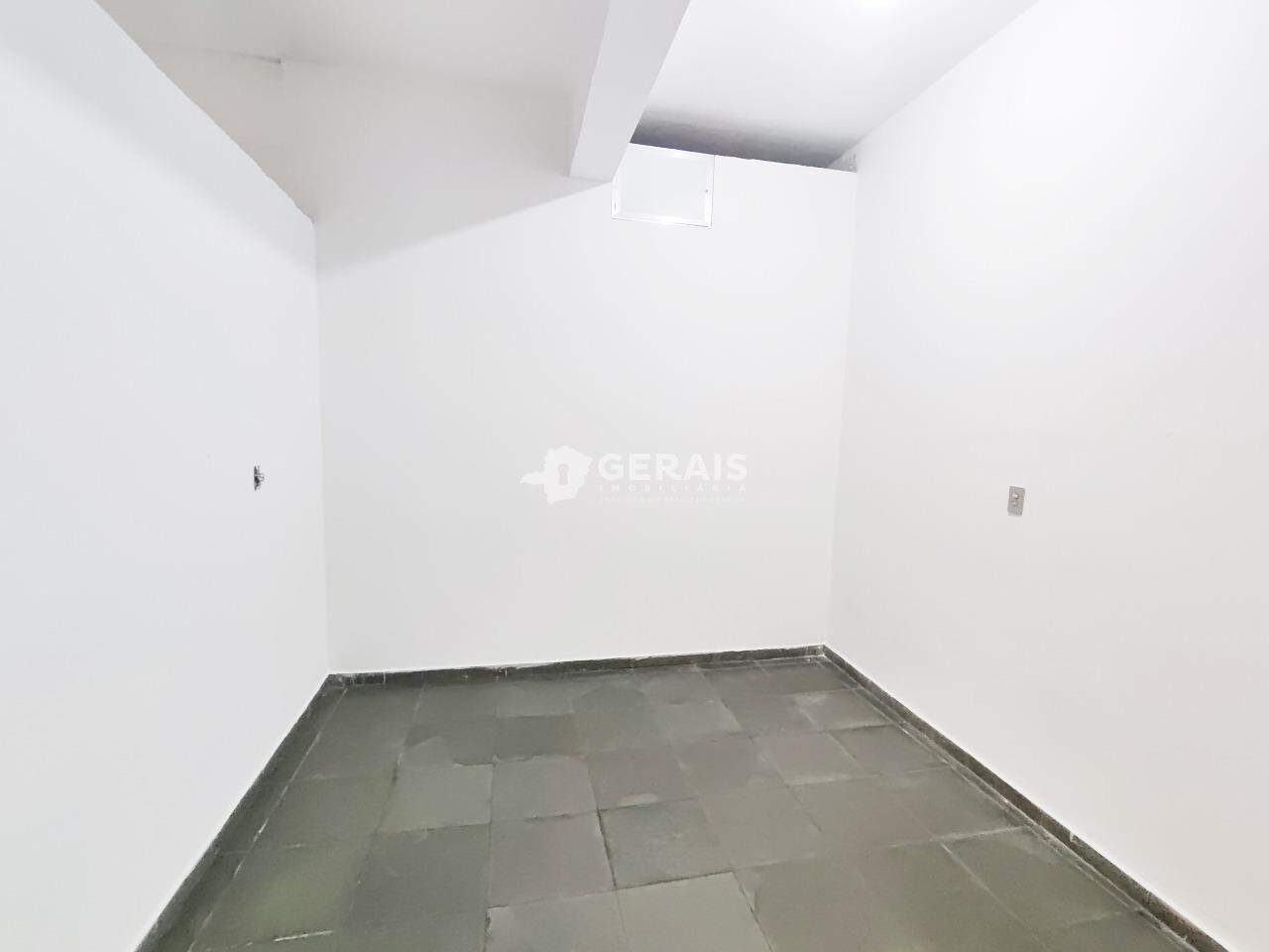 Apartamento para aluguel no LP PEREIRA: 06 - QUARTO 02 