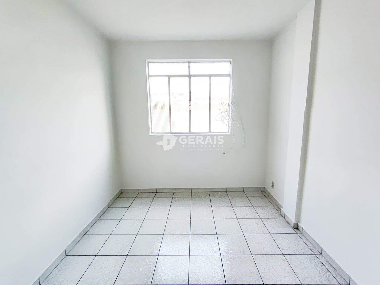Apartamento para aluguel no SANTO ANTÔNIO: 04- QUARTO 01