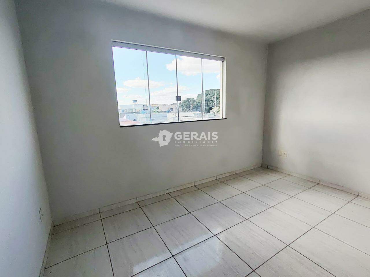 Casa para aluguel no SAGRADA FAMILIA: 07 - QUARTO 03