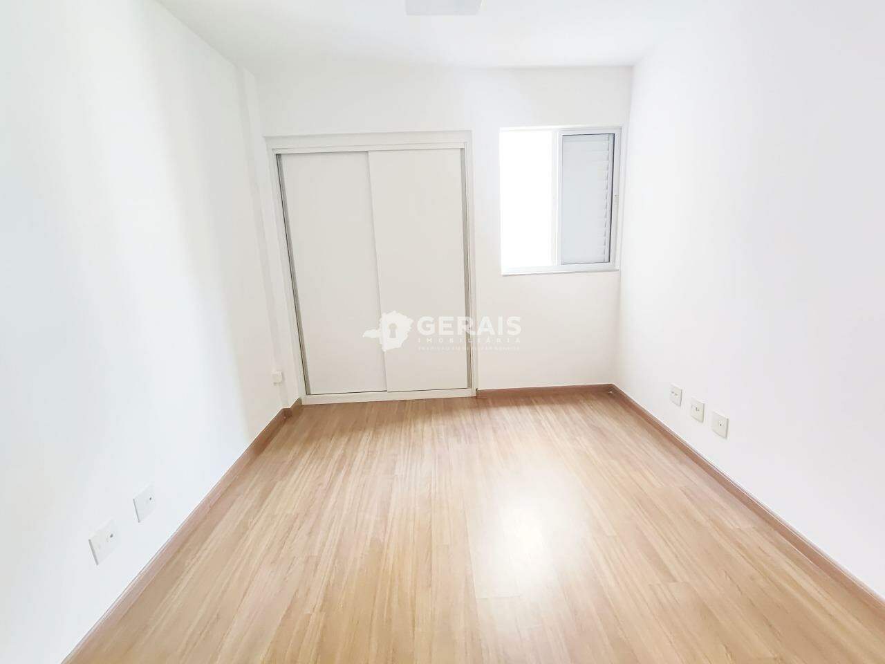 Apartamento para aluguel no CENTRO: 07 - QUARTO SUÍTE 02