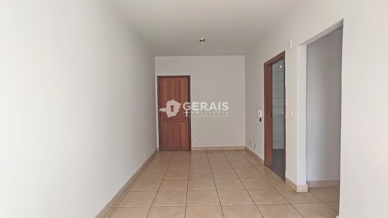 Apartamento para aluguel no CENTRO: 04- SALA