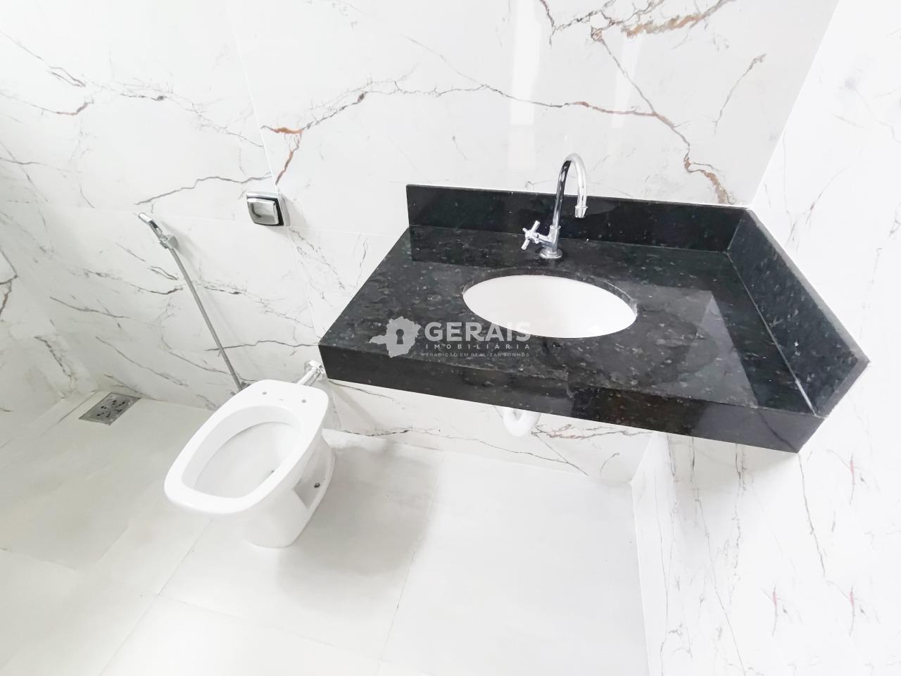 Apartamento para aluguel no CENTRO: 07- BANHO SUÍTE 