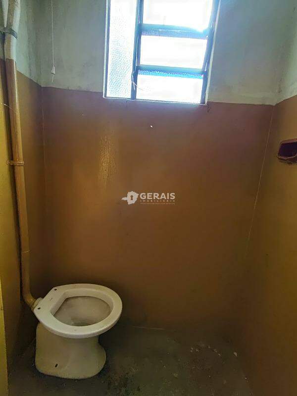 Casa para aluguel no PORTO VELHO: 07- BANHO SOCIAL 