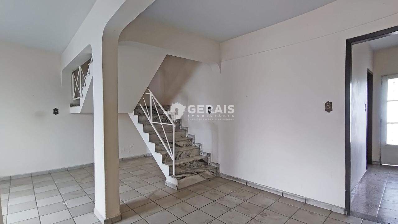 Casa para aluguel no BOM PASTOR: 04- SALA 01