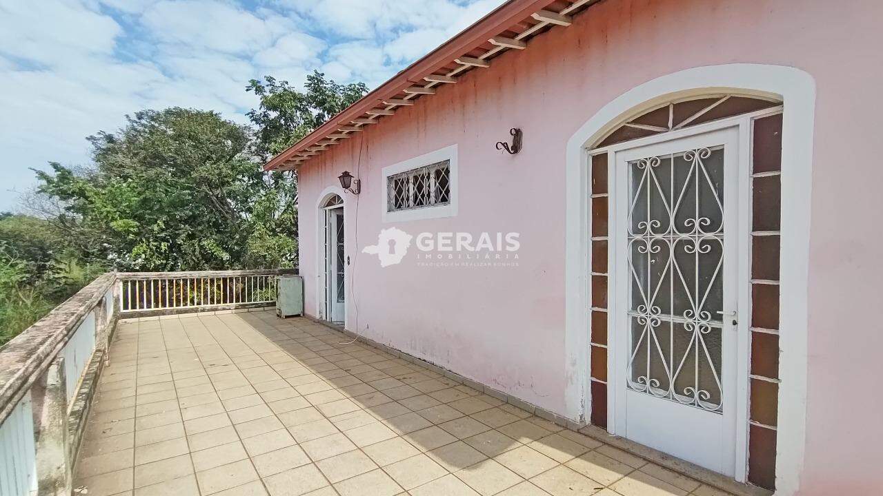 Casa para aluguel no BOM PASTOR: 09- SACADA 01