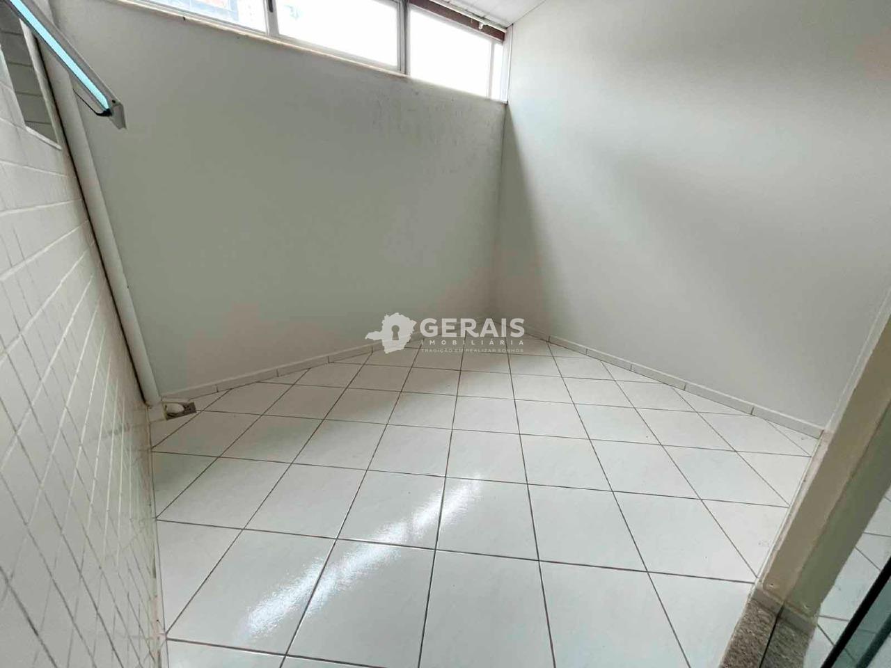 Apartamento para aluguel no CENTRO: 06- SACADA QUARTO 02