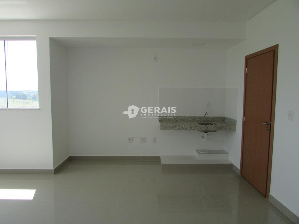 Sala à venda no LIBERDADE: 06- SALA