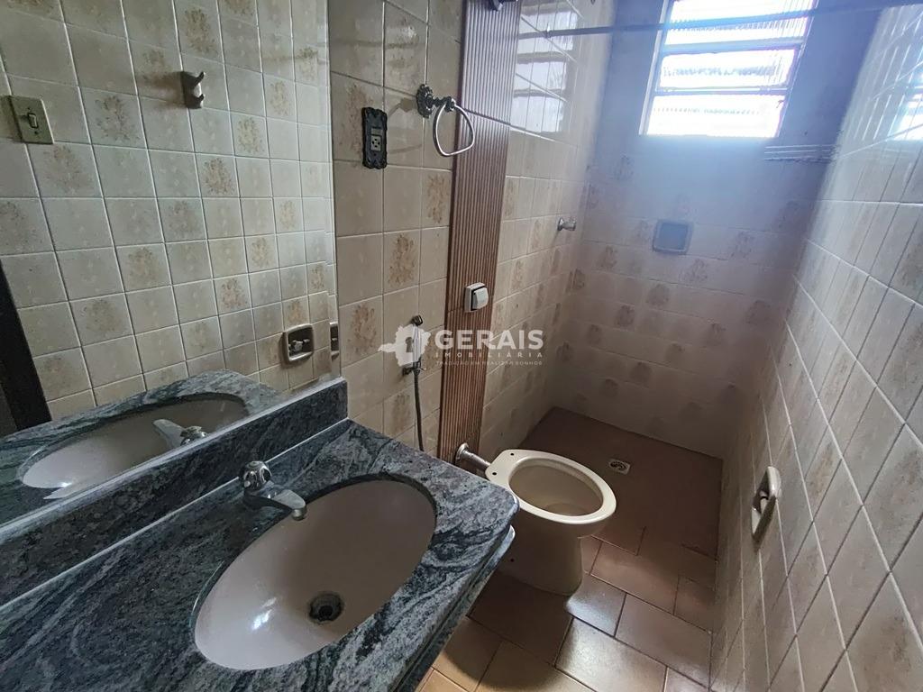 Casa para aluguel no SÃO JOSÉ: 06 - BANHO SUÍTE