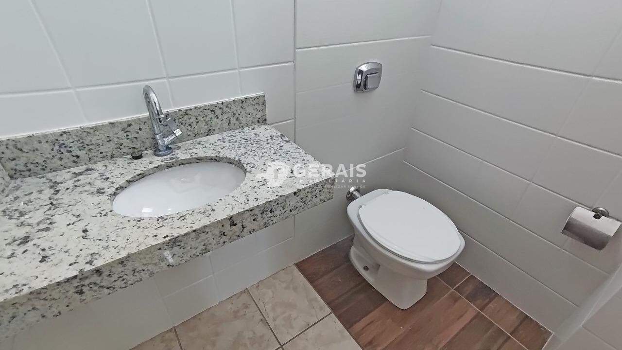 Sala para aluguel no CENTRO: 06- BANHEIRO SOCIAL