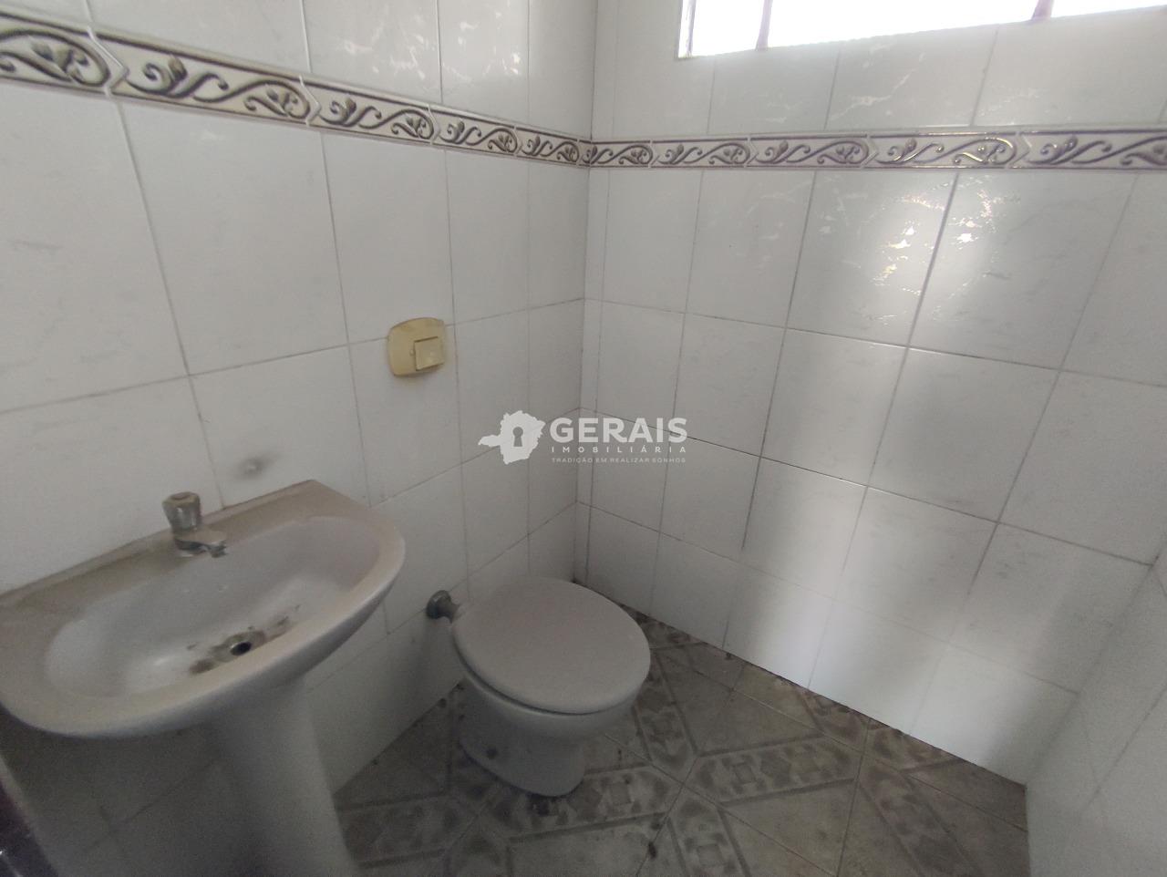 Loja para aluguel no SÃO JOSÉ: 06- BANHEIRO