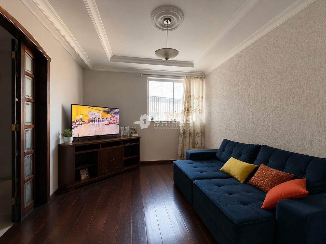 Apartamento à venda no CENTRO: 02- SALA