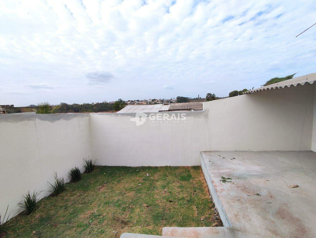 Casa à venda no MARIA PECANHA: 09- QUINTAL