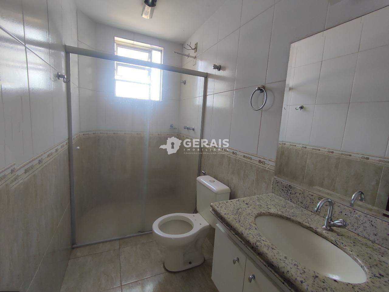 Apartamento para aluguel no BELVEDERE: 09- BANHO SOCIAL