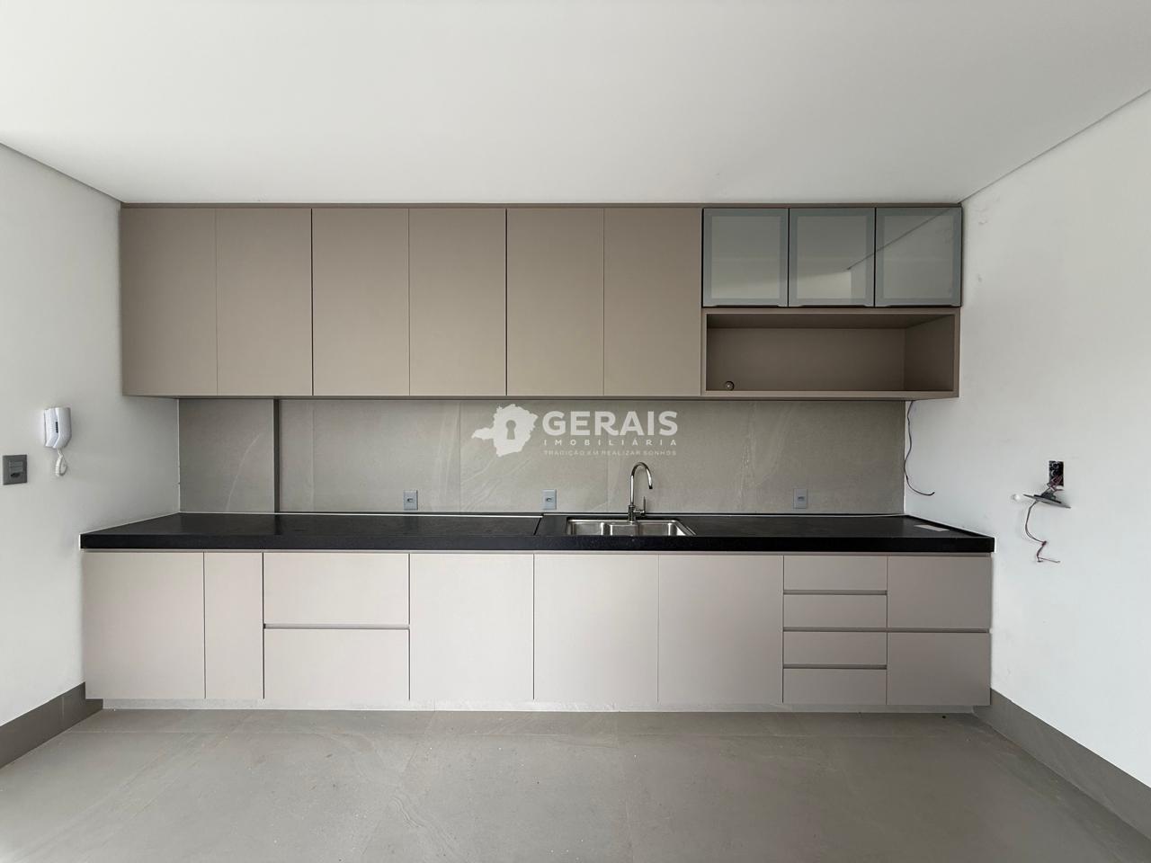 Apartamento à venda no CENTRO: 06 - COZINHA