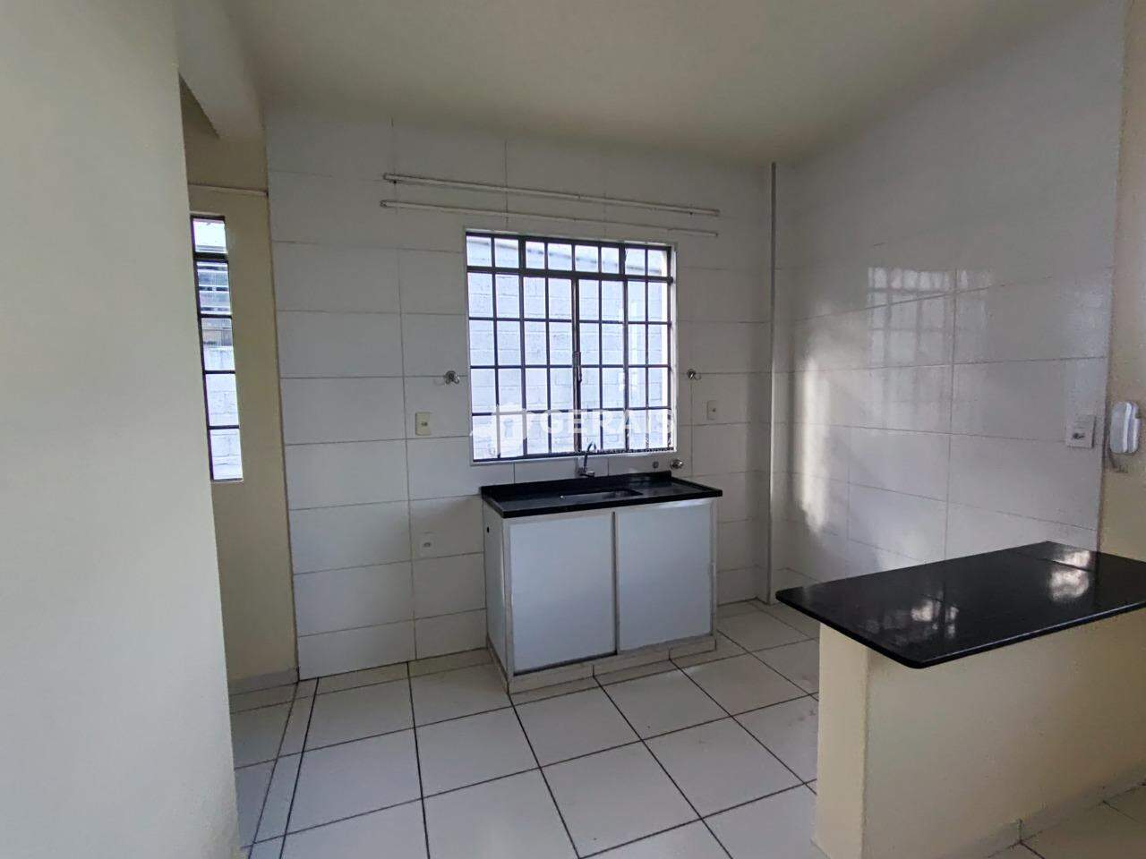 Casa para aluguel no LP PEREIRA: 07- COZINHA