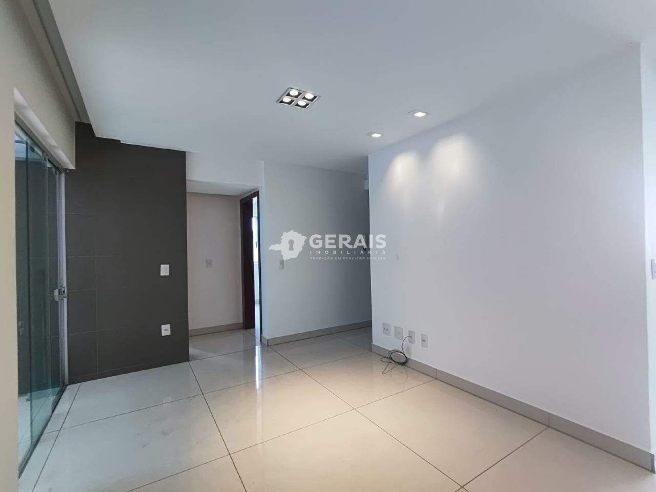 Apartamento para aluguel no CENTRO: 03- SALA