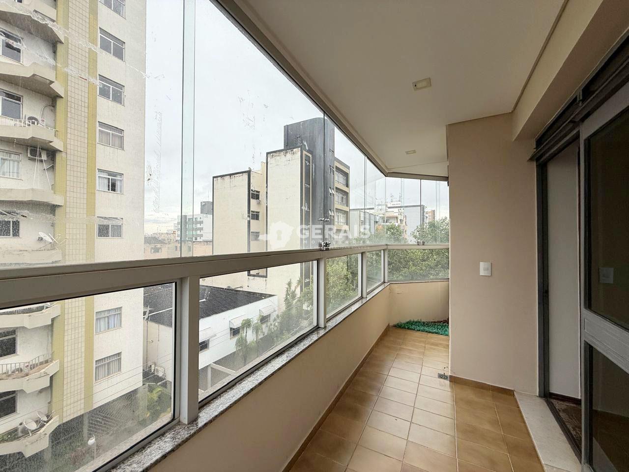 Apartamento à venda no CENTRO: 04- SACADA 01