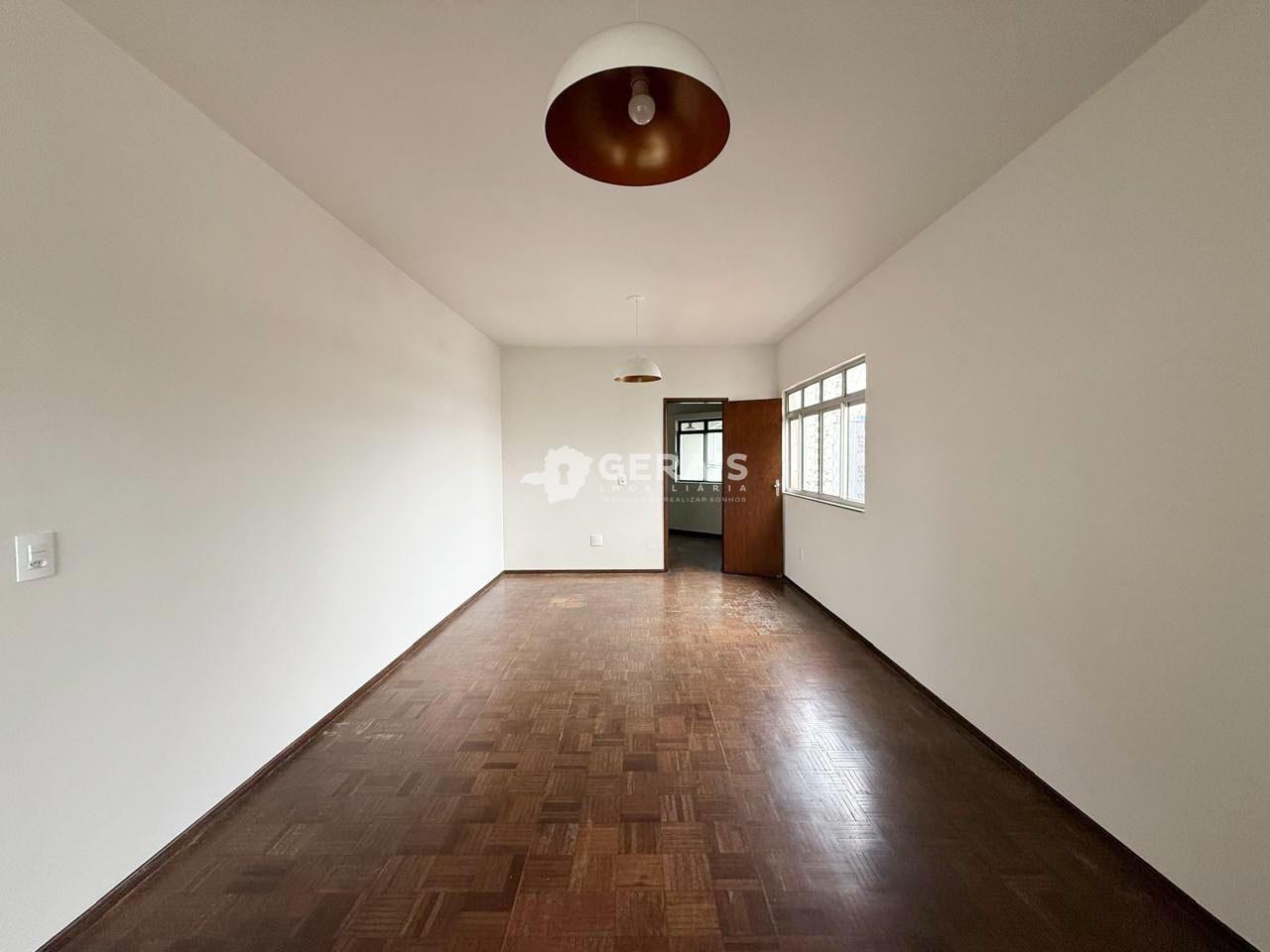 Apartamento à venda no CENTRO: 02- SALA 01