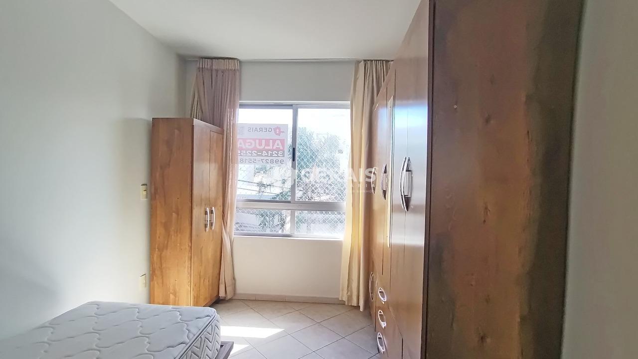 Apartamento para aluguel no CENTRO: 06- QUARTO 01