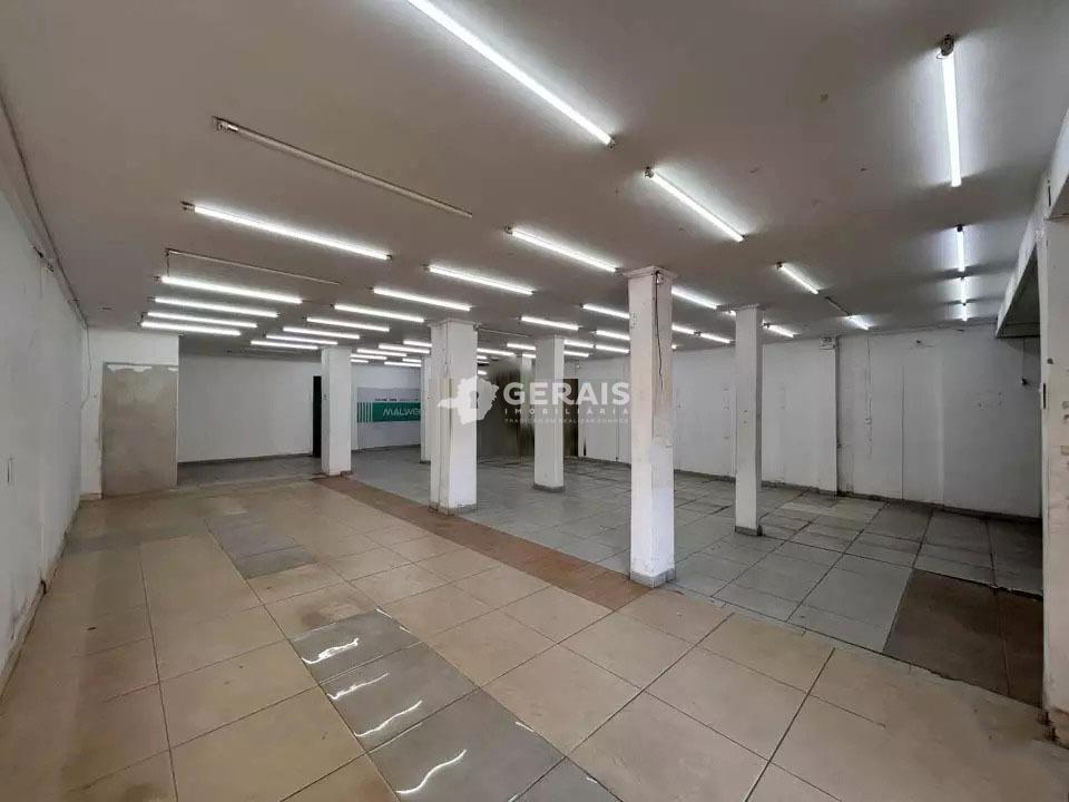 Loja para aluguel no NITERÓI: 04 - LOJA