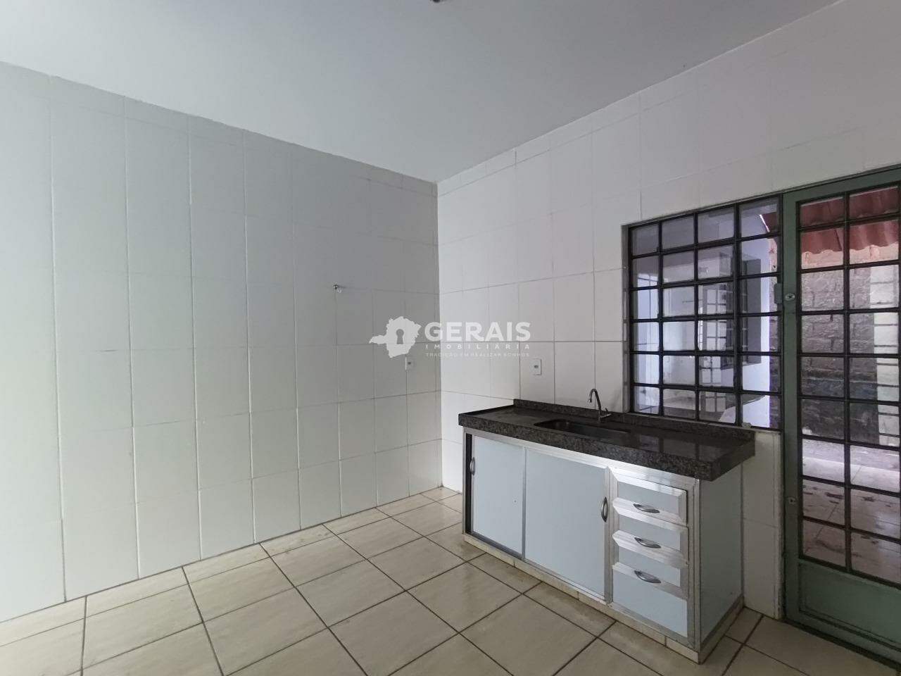 Apartamento para aluguel no MANOEL VALINHAS: 09 - COZINHA