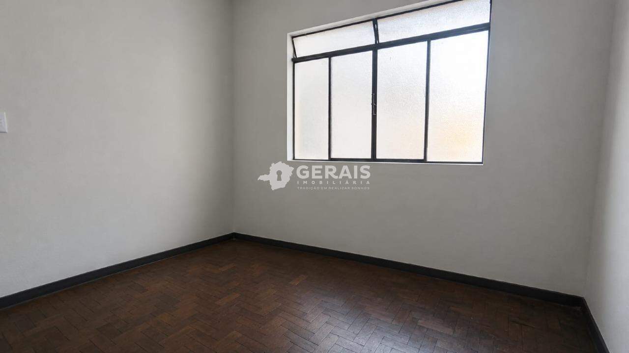 Apartamento para aluguel no CENTRO: 03- SALA
