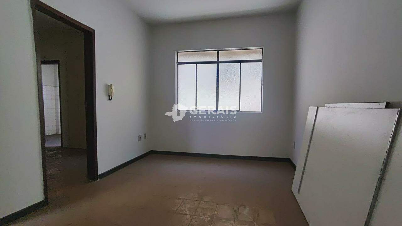 Apartamento para aluguel no CENTRO: 04- COPA