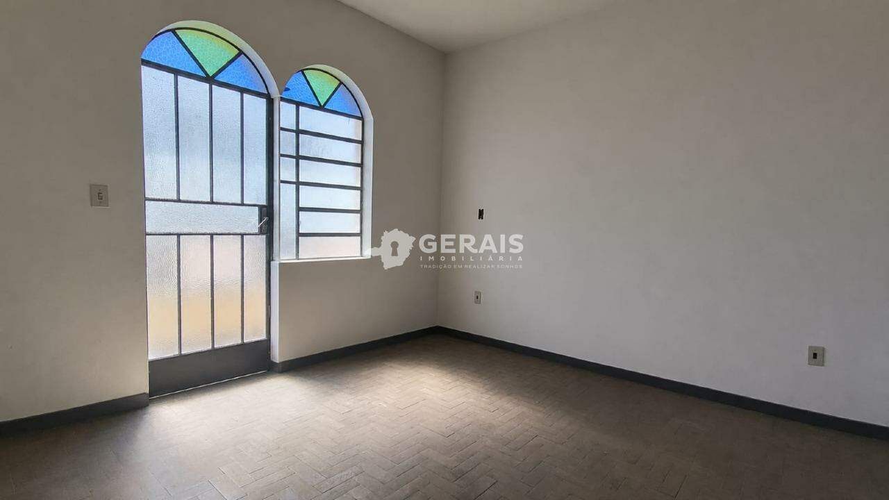 Apartamento para aluguel no CENTRO: 08- QUARTO SUÍTE