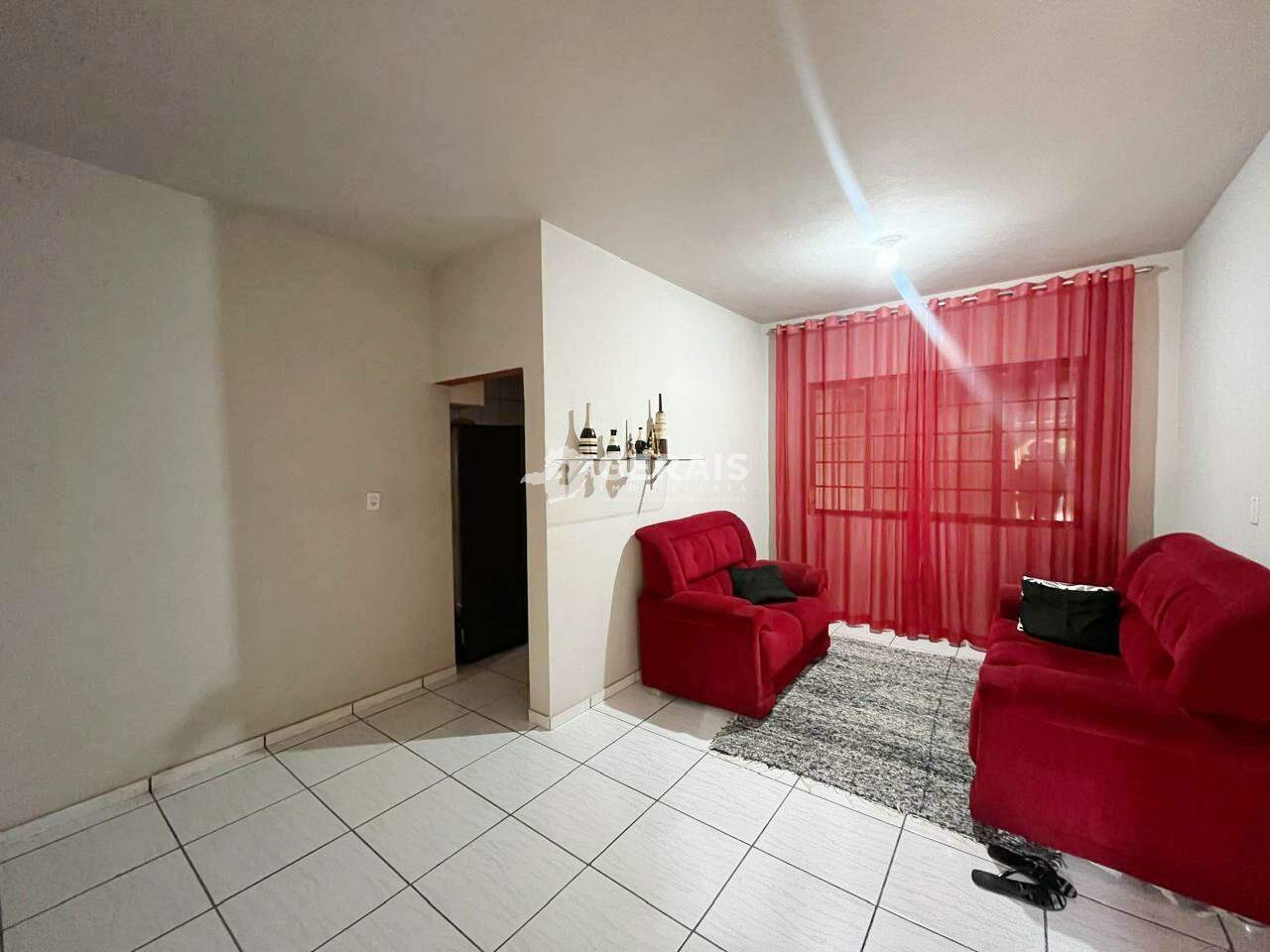 Casa à venda no REALENGO: 02- SALA