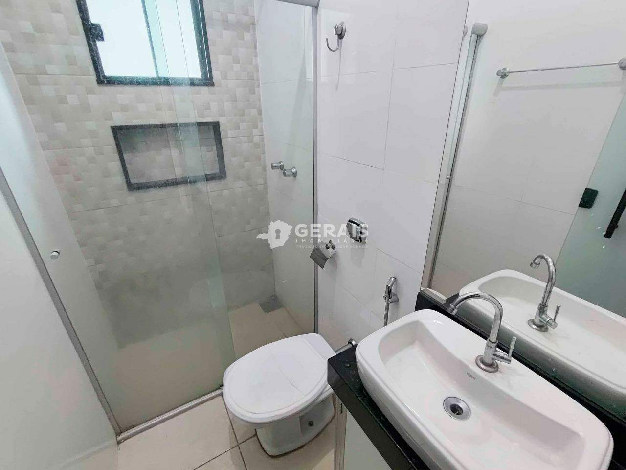 Casa para aluguel no SAO JUDAS TADEU: 10- BANHO SOCIAL