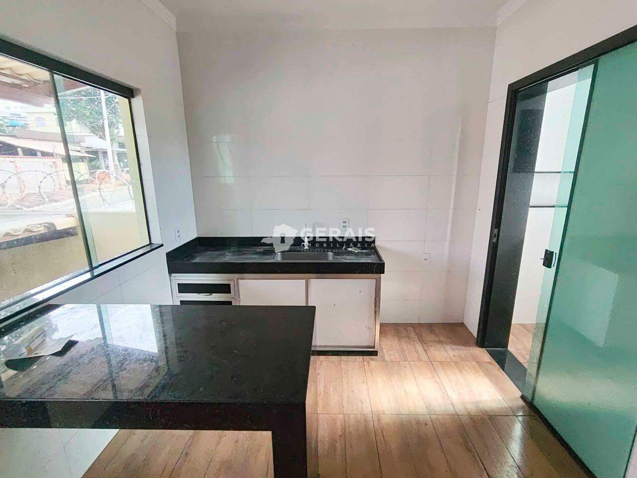 Casa para aluguel no SAO JUDAS TADEU: 04- COZINHA