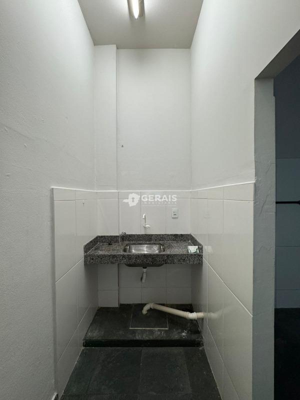 Loja para aluguel no CENTRO: 09 - COZINHA