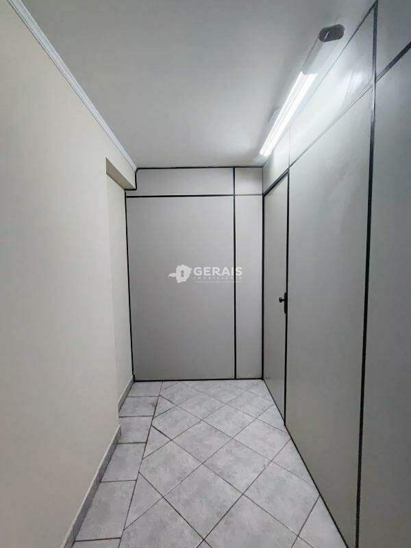 Sala para aluguel no CENTRO: 03- SALA DE ESPERA