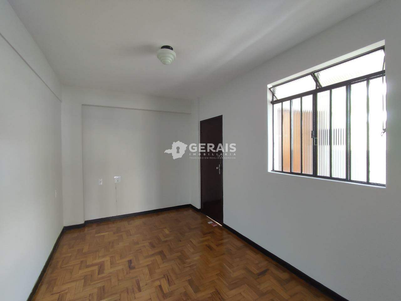Apartamento para aluguel no CENTRO: 03-SALA